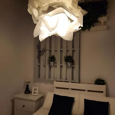 Small And Cozy Rooms - G Valencia Buitenkant foto